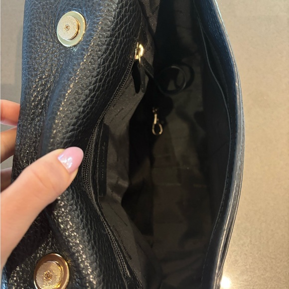 Michael Kors Black Classic Leather Crossbody Tote with Handle - Picture 4 of 5